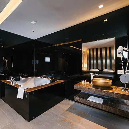 Egnatia Szálloda 4*